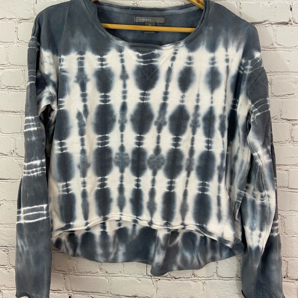 Vicinity tie dye sweatshirt medium crop loose fit